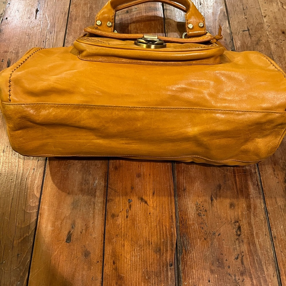 Francesco Biasia Leather Shoulder Bag - Picture 5 of 15